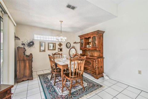 House in Lakeland, Florida 2 bedrooms, 122.45 sq.m. № 1918540 - photo 26