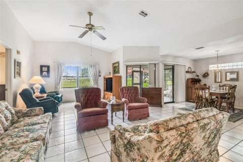 House in Lakeland, Florida 2 bedrooms, 122.45 sq.m. № 1918540 - photo 18