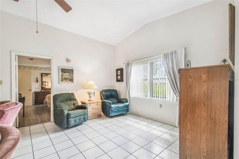House in Lakeland, Florida 2 bedrooms, 122.45 sq.m. № 1918540 - photo 22