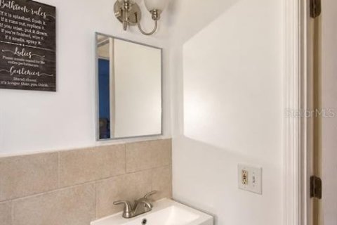 Immobilier commercial à vendre à Lakeland, Floride: 4 chambres, 140.28 m2 № 2316889 - photo 6