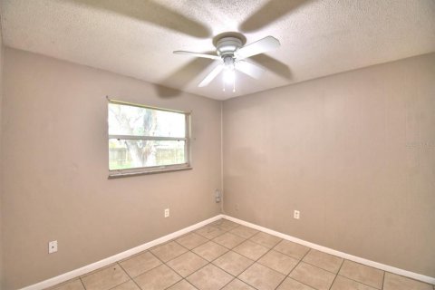 Immobilier commercial à vendre à Lakeland, Floride: 4 chambres, 140.28 m2 № 2316889 - photo 21