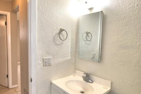 Immobilier commercial à vendre à Lakeland, Floride: 4 chambres, 140.28 m2 № 2316889 - photo 20