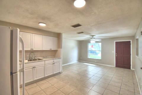 Immobilier commercial à vendre à Lakeland, Floride: 4 chambres, 140.28 m2 № 2316889 - photo 17