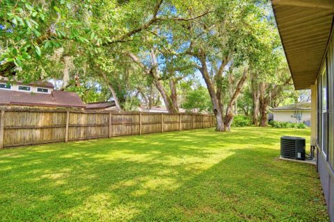 Immobilier commercial à vendre à Lakeland, Floride: 4 chambres, 140.28 m2 № 2316889 - photo 28