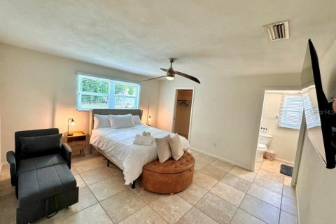 Casa en venta en Largo, Florida, 3 dormitorios, 153.1 m2 № 1902167 - foto 16