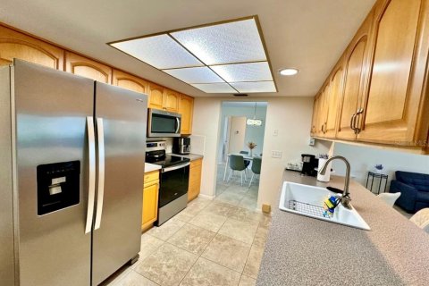 Casa en venta en Largo, Florida, 3 dormitorios, 153.1 m2 № 1902167 - foto 11