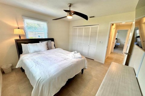 Casa en venta en Largo, Florida, 3 dormitorios, 153.1 m2 № 1902167 - foto 21