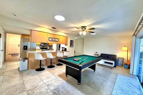 Casa en venta en Largo, Florida, 3 dormitorios, 153.1 m2 № 1902167 - foto 13