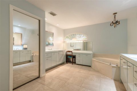 Casa en venta en New Smyrna Beach, Florida, 3 dormitorios, 255.39 m2 № 1801502 - foto 14