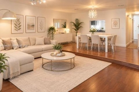 Townhouse in Miami, Florida 2 bedrooms, 166.48 sq.m. № 2328743