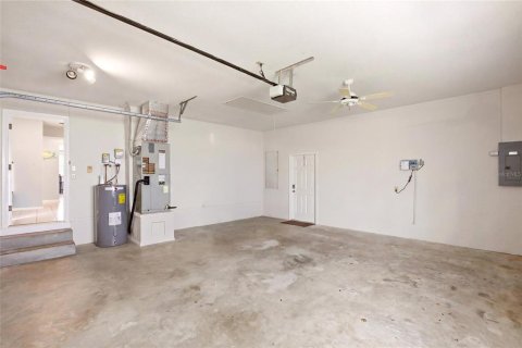 House in Punta Gorda, Florida 3 bedrooms, 165.64 sq.m. № 2202542 - photo 30