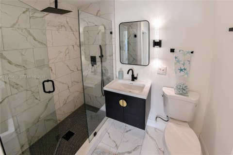 Villa ou maison à vendre à Fort Lauderdale, Floride: 3 chambres, 91.42 m2 № 2000943 - photo 22