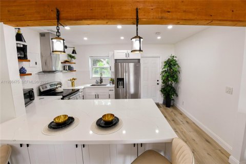 Villa ou maison à vendre à Fort Lauderdale, Floride: 3 chambres, 91.42 m2 № 2000943 - photo 7