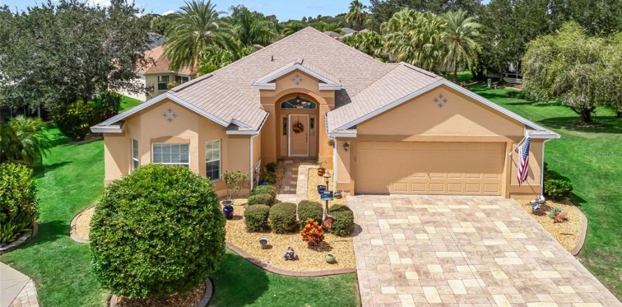 Villa ou maison à The Villages, Floride 3 chambres, 183.76 m2 № 1911047