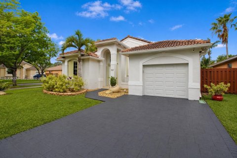 House in Palmetto Bay, Florida 3 bedrooms, 139.82 sq.m. № 2072388 - photo 28