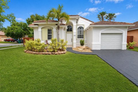 House in Palmetto Bay, Florida 3 bedrooms, 139.82 sq.m. № 2072388 - photo 29