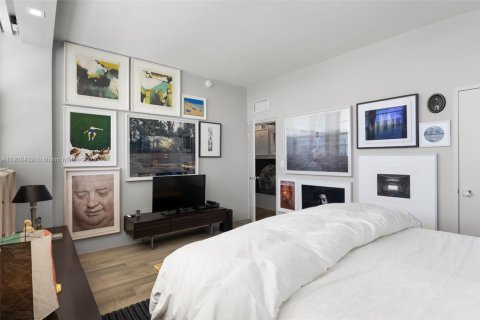 Condo in Miami Beach, Florida, 1 bedroom  № 1952866 - photo 29