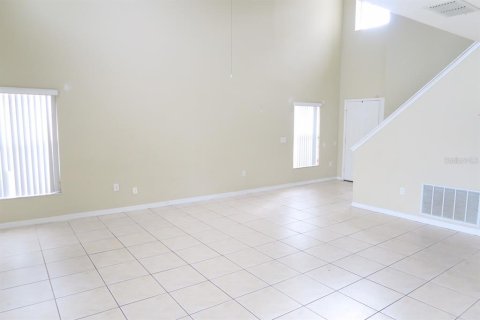 House in Kissimmee, Florida 3 bedrooms, 141.49 sq.m. № 2285682 - photo 2