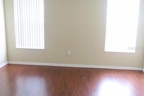House in Kissimmee, Florida 3 bedrooms, 141.49 sq.m. № 2285682 - photo 8