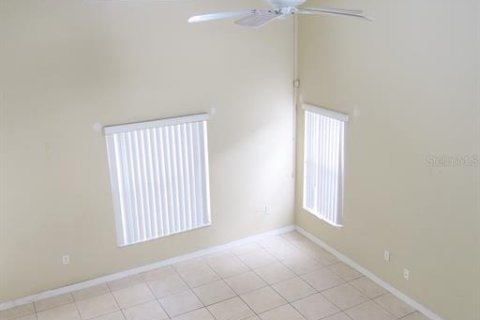 House in Kissimmee, Florida 3 bedrooms, 141.49 sq.m. № 2285682 - photo 6