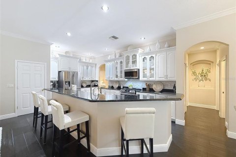 House in Tampa, Florida 5 bedrooms, 292.64 sq.m. № 1898852 - photo 19