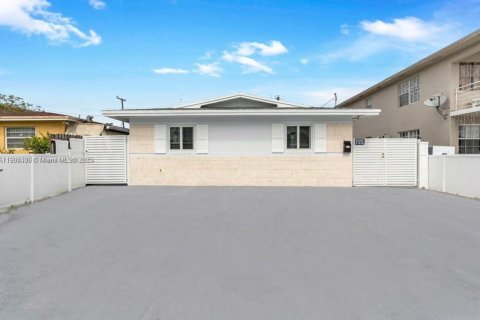 Купить коммерческую недвижимость в Хайалиа, Флорида 190.82м2, № 2034247 - фото 22