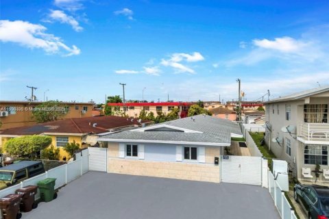 Купить коммерческую недвижимость в Хайалиа, Флорида 190.82м2, № 2034247 - фото 3