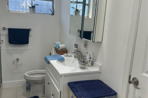 Купить виллу или дом в Хайалиа, Флорида 2 спальни, 107.86м2, № 1991852 - фото 13