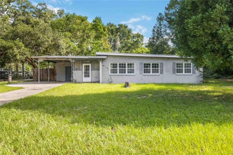House in Sanford, Florida 3 bedrooms, 92.9 sq.m. № 1817904 - photo 2