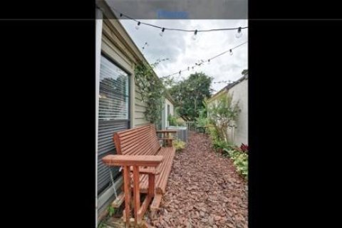 House in Tampa, Florida 3 bedrooms, 129.04 sq.m. № 1883128 - photo 21