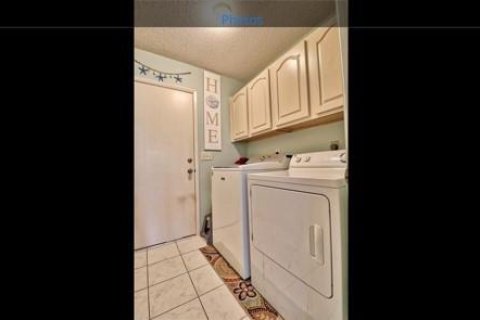 House in Tampa, Florida 3 bedrooms, 129.04 sq.m. № 1883128 - photo 12