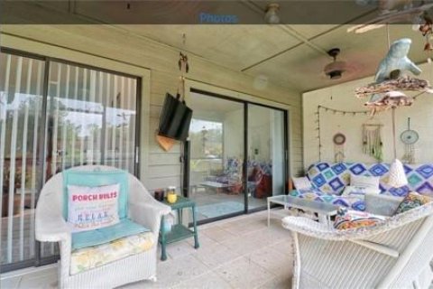 House in Tampa, Florida 3 bedrooms, 129.04 sq.m. № 1883128 - photo 18