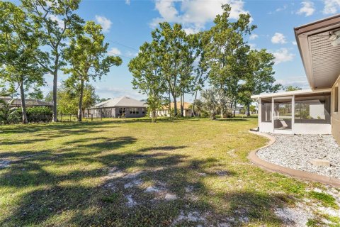 House in Punta Gorda, Florida 3 bedrooms, 135.36 sq.m. № 1619045 - photo 8