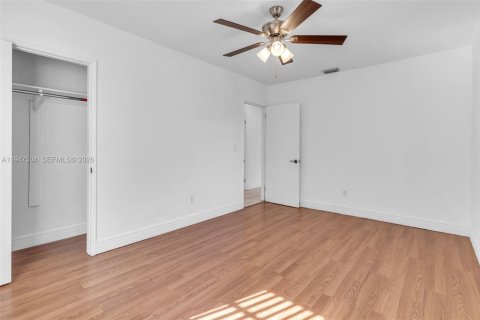 Casa en venta en Homestead, Florida, 3 dormitorios, 135.45 m2 № 2004298 - foto 19