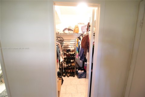 Copropriété à vendre à Lauderdale Lakes, Floride: 2 chambres, 94.85 m2 № 2013320 - photo 11