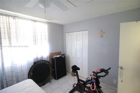 Copropriété à vendre à Lauderdale Lakes, Floride: 2 chambres, 94.85 m2 № 2013320 - photo 26