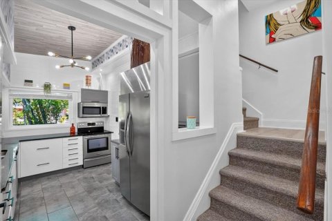 Villa ou maison à vendre à Gulfport, Floride: 4 chambres, 200.85 m2 № 2419385 - photo 18
