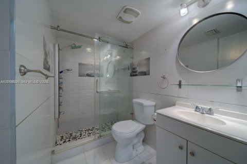 Купить кондоминиум в Хомстед, Флорида 2 спальни, 76.37м2, № 2064766 - фото 17