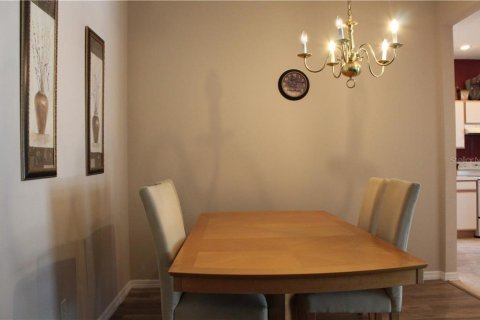 Villa ou maison à louer à Bradenton, Floride: 3 chambres, 184.69 m2 № 213424 - photo 3