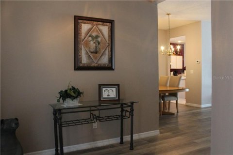 Villa ou maison à louer à Bradenton, Floride: 3 chambres, 184.69 m2 № 213424 - photo 2