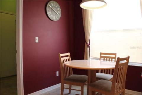 Villa ou maison à louer à Bradenton, Floride: 3 chambres, 184.69 m2 № 213424 - photo 11