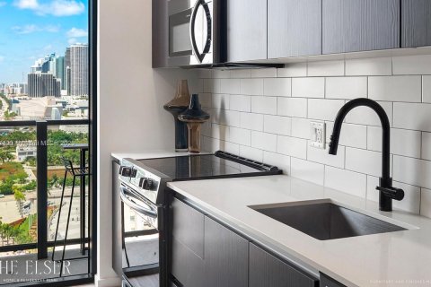 Купить кондоминиум в Майами, Флорида 1 спальня, 41.16м2, № 1984831 - фото 6