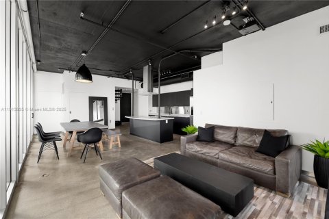 Снять в аренду кондоминиум в Майами-Бич, Флорида 2 спальни, 94.2м2, № 1969592 - фото 11