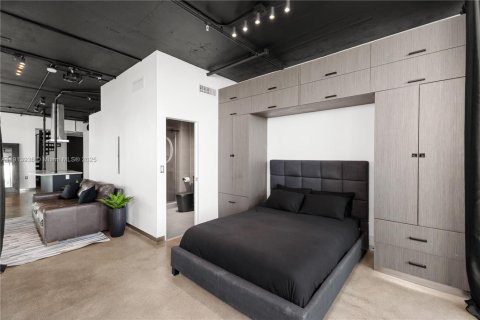 Снять в аренду кондоминиум в Майами-Бич, Флорида 2 спальни, 94.2м2, № 1969592 - фото 18