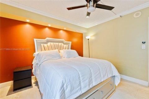 Condominio en venta en Aventura, Florida, 2 dormitorios, 134.43 m2 № 1477050 - foto 12