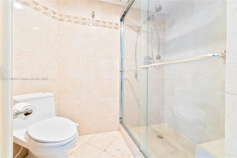 Condominio en venta en Aventura, Florida, 2 dormitorios, 134.43 m2 № 1477050 - foto 14