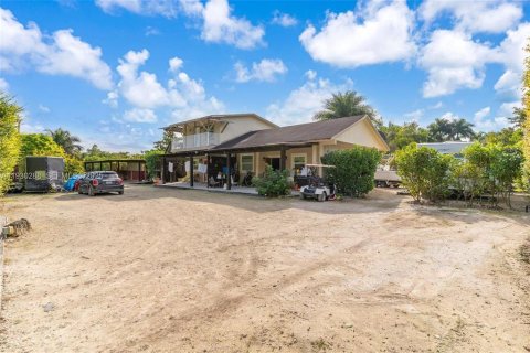 Propiedad comercial en venta en Miami, Florida, 125.42 m2 № 2428476 - foto 21