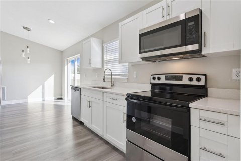 Villa ou maison à vendre à Dunnellon, Floride: 3 chambres, 104.98 m2 № 2143307 - photo 8