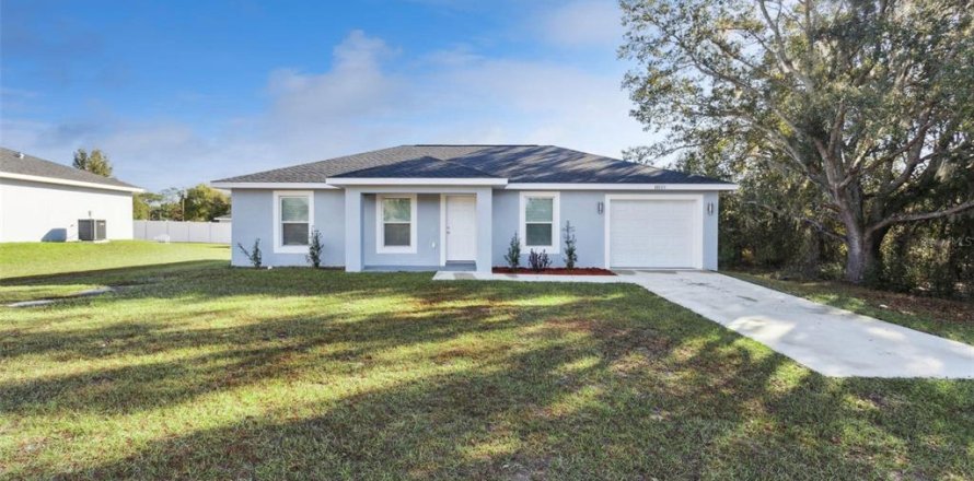 Villa ou maison à Dunnellon, Floride 3 chambres, 104.98 m2 № 2143307