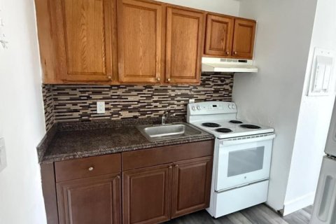 Appartement à louer à West Palm Beach, Floride: 2 chambres, 63.36 m2 № 2439162 - photo 4